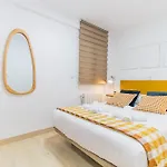 아파트 Modern Comfort In The Heart Of *