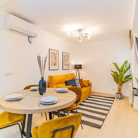 Modern Comfort In The Heart Of Zaragoza